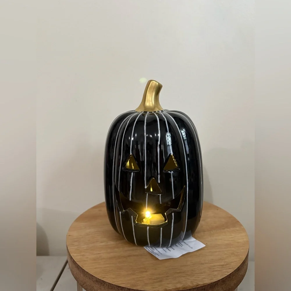 Target Bullseye Playground Halloween 2022 Ceramic LED Light Up 7.5